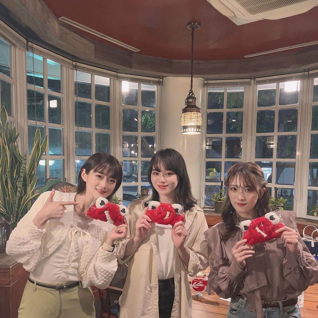 涼邑芹さんのインスタグラム写真 - (涼邑芹Instagram)「レッドロブスター WEBMOVIE 出演させていただいています！🦐✨  もうご覧いただけましたか？👀  とっても美味しいシーフードが食べられるお店です！🌊どれも美味しかった…！🤤  みなさまもぜひレッドロブスター行ってみてね！✨️  CMはこちらから▶︎https://twitter.com/redlobsterjapan/status/1671409152311300098?s=46&t=5CzXAQHPKB5Bt7XqbDzLeA ＃REDLOBSTER　#レッドロブスター」6月30日 16時43分 - seri_suzumura