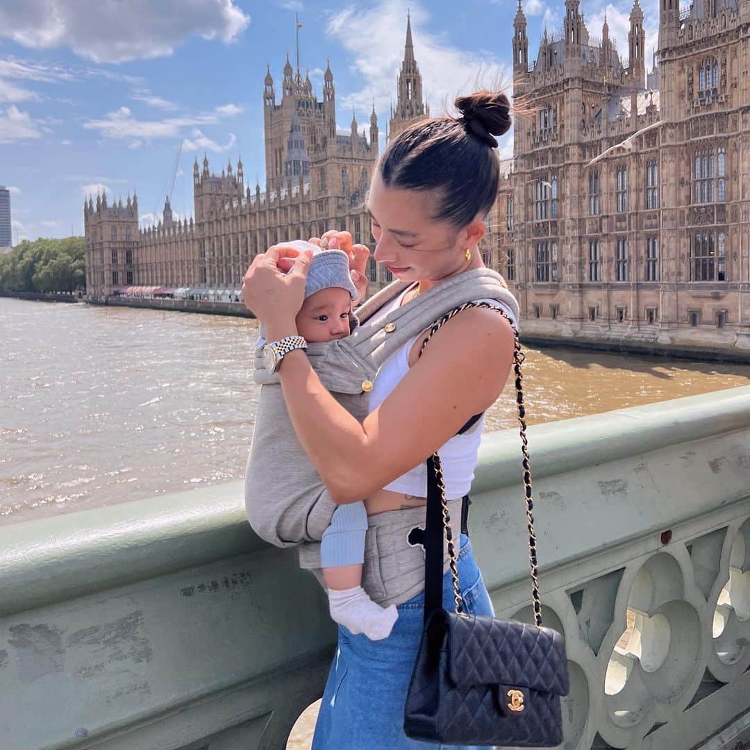Jennifer Bachdimのインスタグラム：「We fell in Love with London ❤️ #teamBachdim #LondonDays」