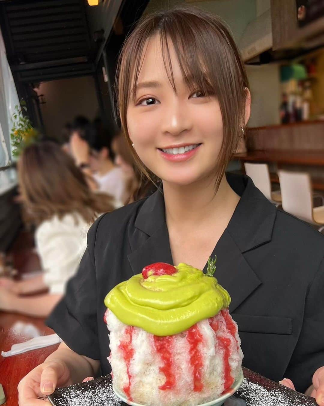 鈴木咲さんのインスタグラム写真 - (鈴木咲Instagram)「カキ氷食べてきました🍧 これはピスタチオクリーといちごのカキ氷！」6月30日 17時39分 - sakisuzuki1103