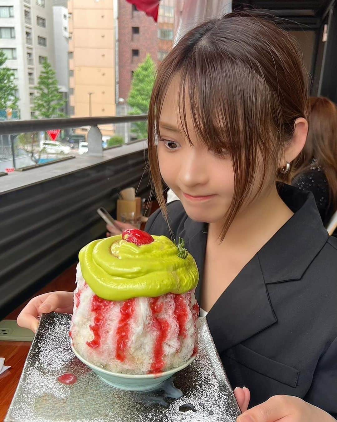 鈴木咲さんのインスタグラム写真 - (鈴木咲Instagram)「カキ氷食べてきました🍧 これはピスタチオクリーといちごのカキ氷！」6月30日 17時39分 - sakisuzuki1103