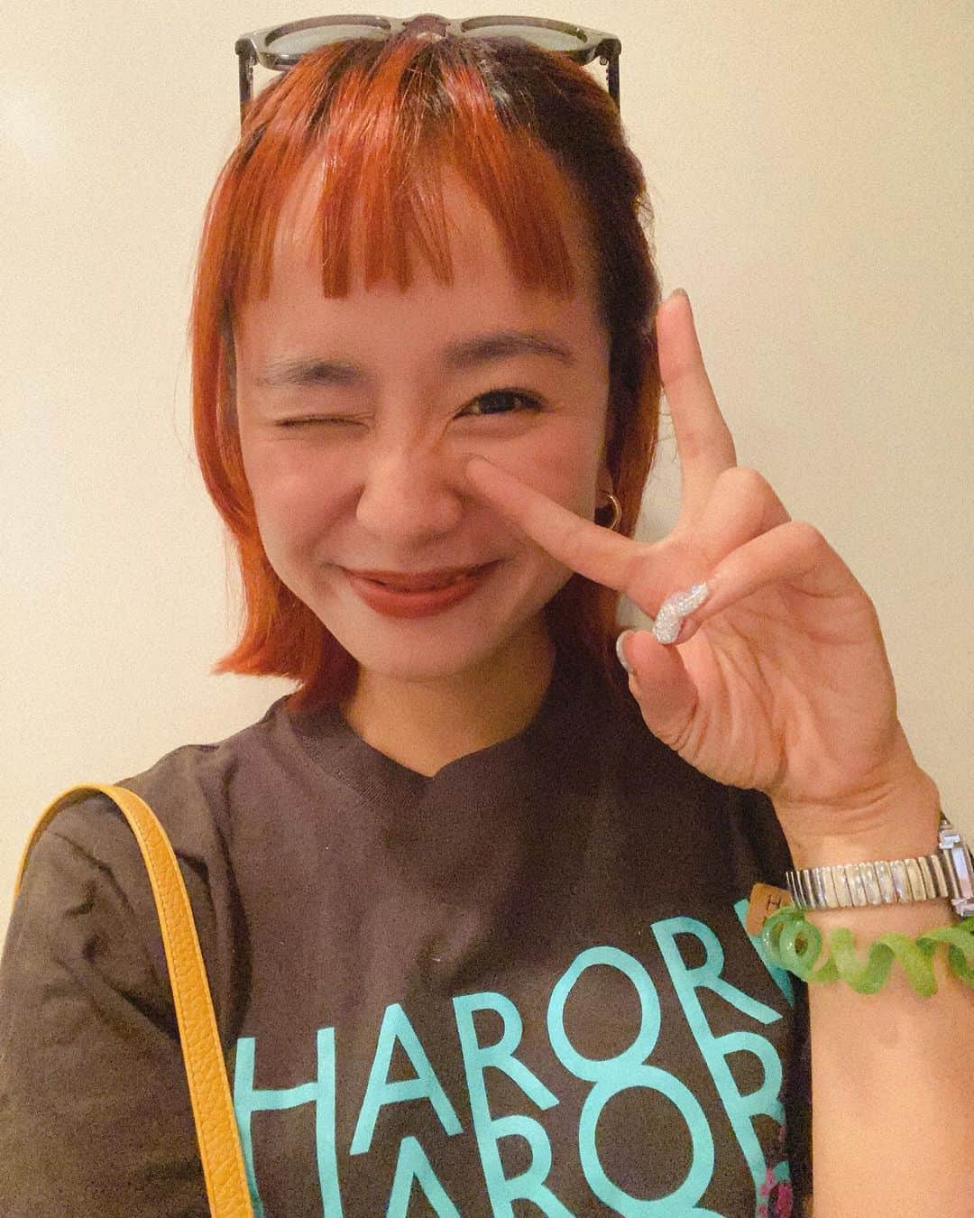 もものインスタグラム：「眉毛かきます✌️  ﾆｮ」