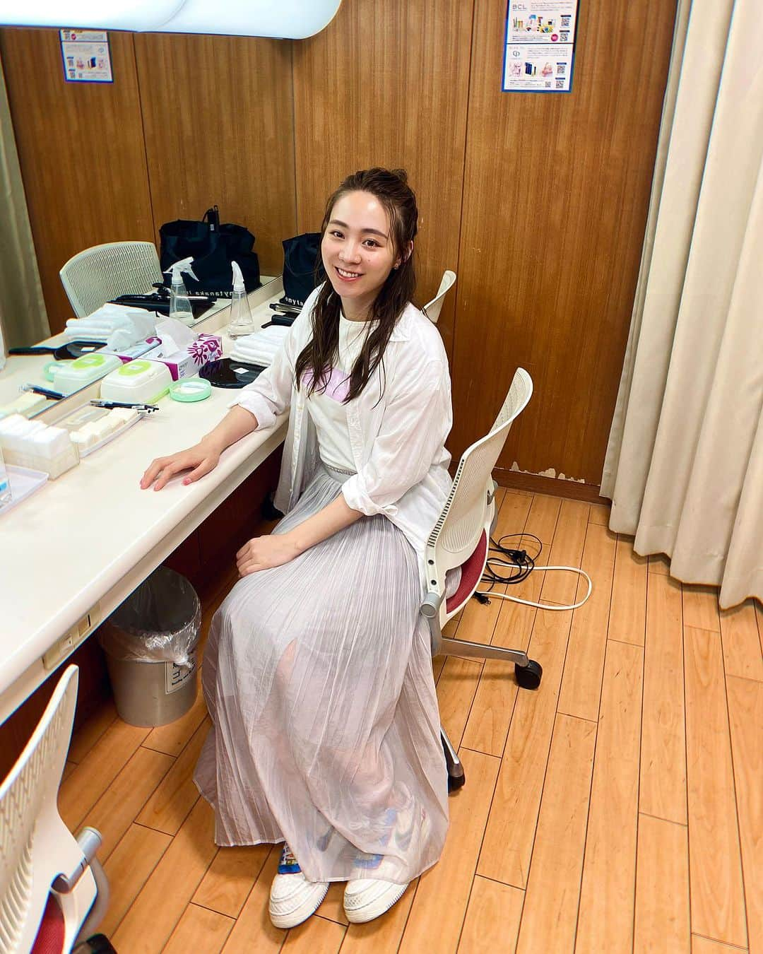 利水翔さんのインスタグラム写真 - (利水翔Instagram)「. 今週もありがとうございました🌸 TBSヘアメイクルームでパシャリ📷'' ⁡ ⁡ ⁡ TBS ラヴィット内 LION生コマーシャル 是非探してみて下さいね✨ 📺８時30分〜９時30分頃 ⁡ ⁡ ⁡ ⁡ ⁡ ⁡ ⁡ #ootd #happy #enjoy #TV #offshot #ライオン #ラヴィット #TBS #cm #ナレーション #コマーシャル #モデル #利水つばさ #ゴルフ #釣り #ファインダー越しの私の世界」6月30日 17時52分 - tsubasa.toshimizu