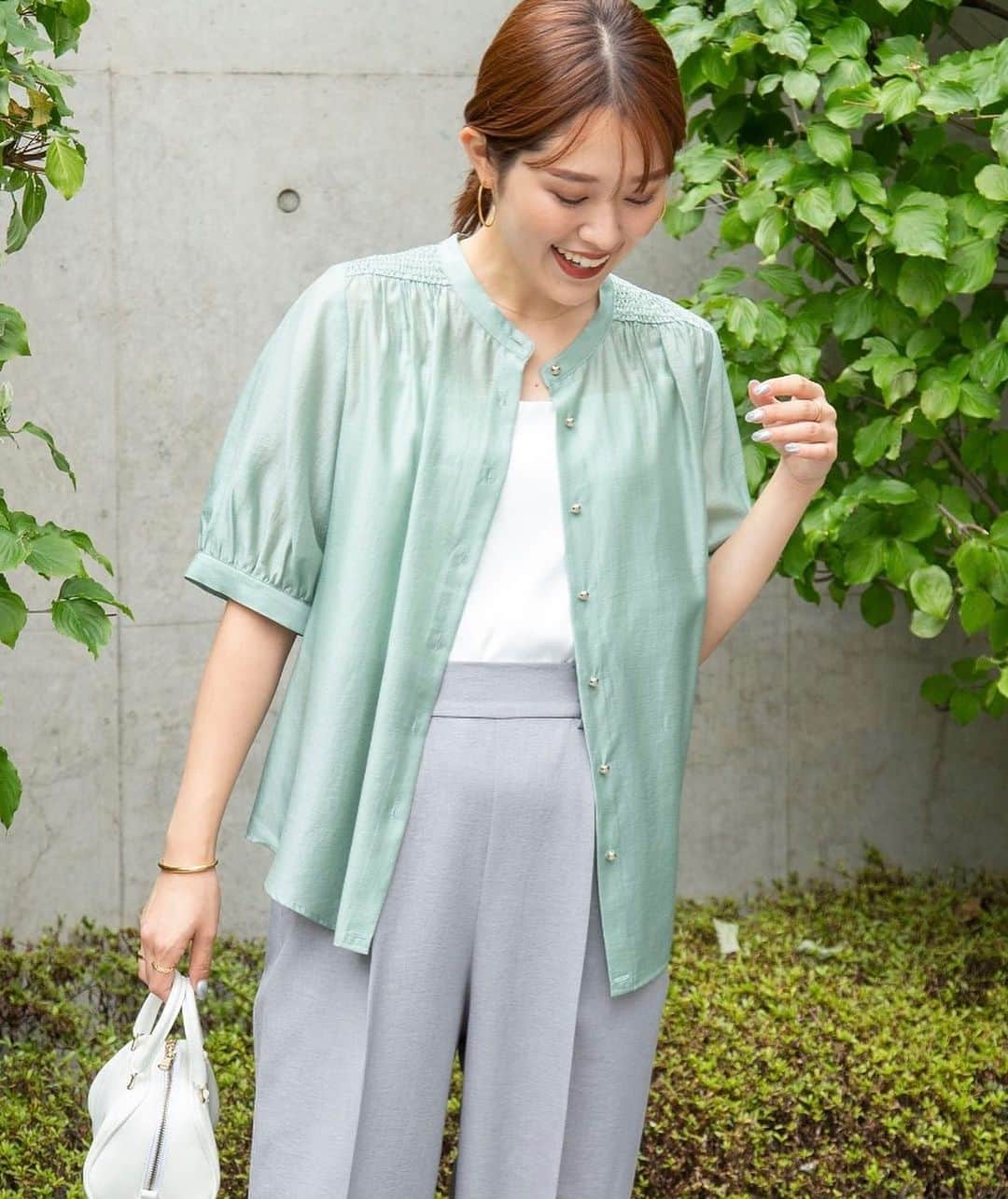 &mall(アンドモール) さんのインスタグラム写真 - (&mall(アンドモール) Instagram)「【NOLLEY'S】 お家で洗える！ウォッシャブルアイテム✨ ・・・・・・・・・・・・・・・・・・・・・  自宅で洗えて手入れがラクな 「ウォッシャブルアイテム」をPICK UP！  毎日のお仕事に活躍するスーツシリーズや シワを気にせず穿けるボトムスなど、 洗えてお手入れ簡単なイージーケアな アイテムが揃っています🫧  🛒https://mitsui-shopping-park.com/ec/news/12900/8806515948246  気になる商品は投稿画面をタップ☝！！ ••┈┈┈┈┈┈┈┈┈┈┈┈┈┈┈•• &mallサイトはこちらから👀‼ ▶▶▶　@andmall_msp ••┈┈┈┈┈┈┈┈┈┈┈┈┈┈┈•• #andmall #アンドモール #ららぽーと #ラゾーナ #lalaport #fashion #ファッション #お洒落さんと繋がりたい #fashionstyle #ノーリーズ #nolleys #夏コーデ #夏ファッション #夏服コーデ #夏コーディネート #夏服 #夏服コーディネート #夏服ファッション #夏のコーデ #夏トップス #ウォッシャブル #イージーケア #撥水 #撥水加工 #ワンピースコーデ #ノースリーブコーデ #ブラウスコーデ #スカートコーデ #タックワイドパンツ #タイトスカートコーデ」6月30日 10時33分 - andmall_msp