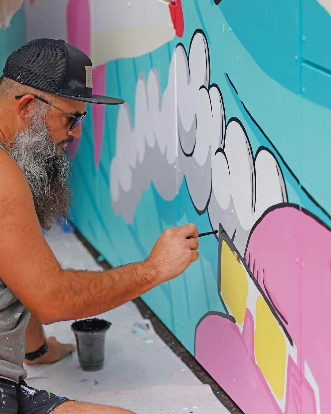 MULGAさんのインスタグラム写真 - (MULGAInstagram)「#BSAF2023 Artist @mulgatheartist is known for his unique Australian creations and signature style of intricate line work and bright colours 💥  Mulga’s summer-inspired designs bring to life a world where tropical bearded men run rampant and gorillas rule the world like some kind of funky planet of the apes 🦧🌴  The story of The Pacific Porpoise Crew 📖  Once, there was a pod of pink porpoises called the Pacific Porpoise Crew. They cruised around the Pacific, having heaps good adventures and sometimes even rescuing humans in need of rescuing.  Like this one time, a dude crashed his boat into a humongous humpback whale, and his boat was smashed to smithereens. The dude was left floating around in the Pacific like a pimply piece of plastic.  Luckily, the Pacific Porpoise Crew saw him and gave him a ride back to shore. They probably saved his life because he didn't even have an EPIRB (Emergency Position Indicating Radio Beacon). That's how much of a silly billy he was. Sheesh some people hey.  The End.  This mural can be found at 📍 Felons Barrel Hall, 5 Boundary Street, Brisbane City  📸 @soggybreadissad @stephenfinkel   #bsafest #BrisbaneStreetArt @felonsbarrelhall @howardsmithwharves @resenecolour @monarchpainting」6月30日 11時57分 - mulgatheartist