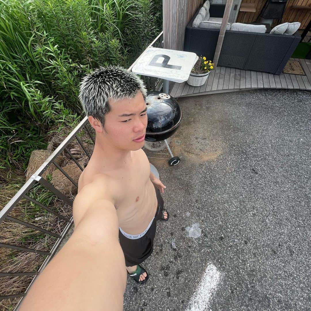 那須川天心さんのインスタグラム写真 - (那須川天心Instagram)「波活ぶろっ🏄🏄🏿‍♀️🏄‍♂️」6月30日 12時13分 - tenshin.nasukawa