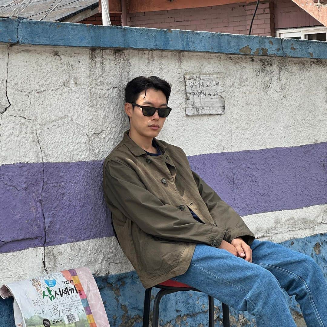 リュ・ジュニョルのインスタグラム：「절반의 마지막 날.  삼시세끼 잘 챙겨드세요🍚」