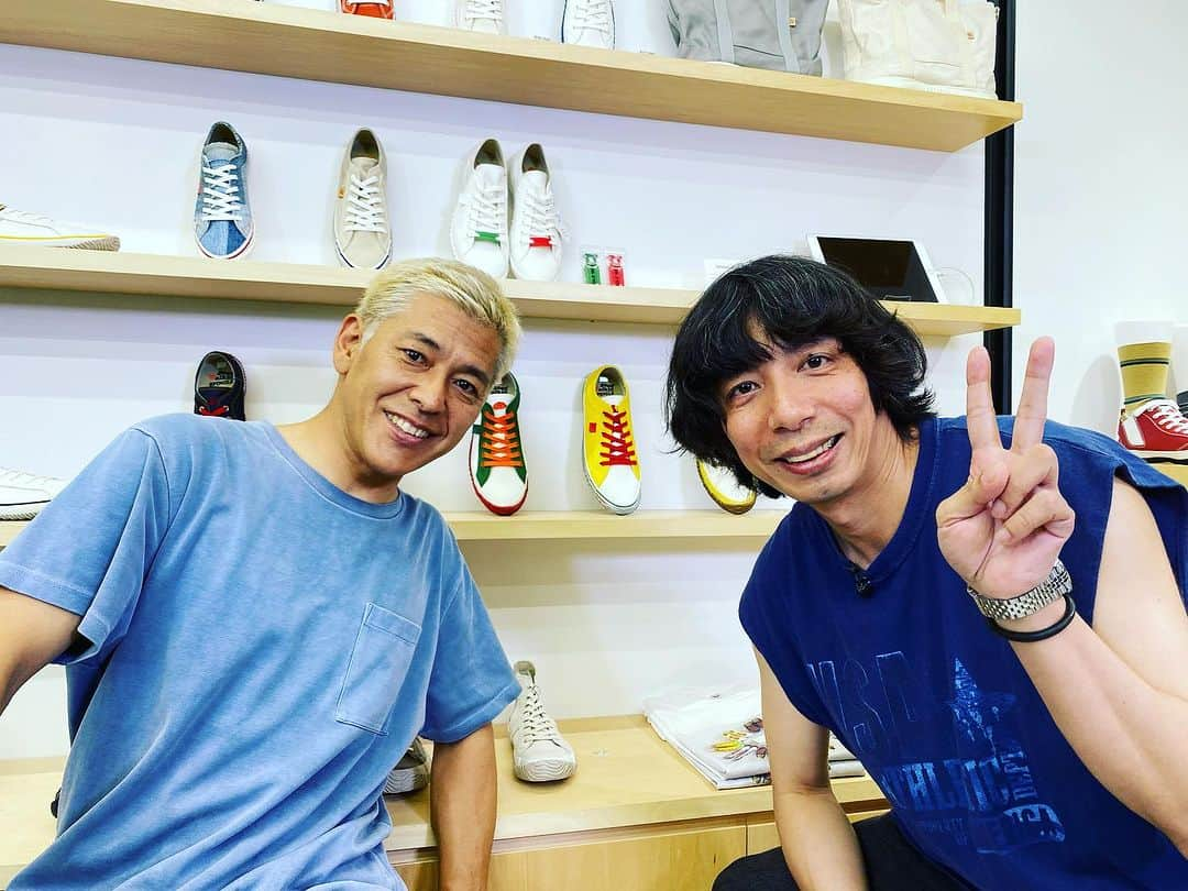 角田陽一郎さんのインスタグラム写真 - (角田陽一郎Instagram)「グッドウォーキンスピングル収録。 ゲストはロンブー亮さん！ 釣りとアウトドアのファッションとギアの話をたっぷり！ おもしろかった！釣りとアウトドアは自分的には未開の領域なので、行ってみたい！  #グッドウォーキン上田 #ロンブー亮 #スピングル #spingle #角田陽一郎」6月30日 12時37分 - kakuichi44