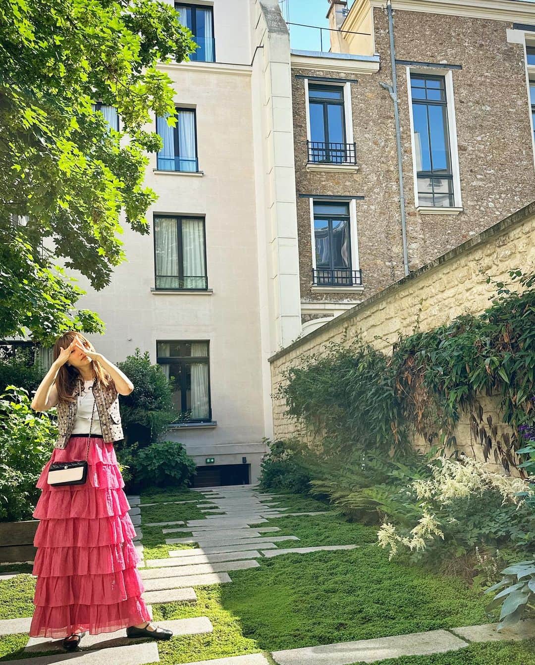 ヨンアさんのインスタグラム写真 - (ヨンアInstagram)「My heart is still in Paris...🌹」6月30日 13時04分 - youn1029