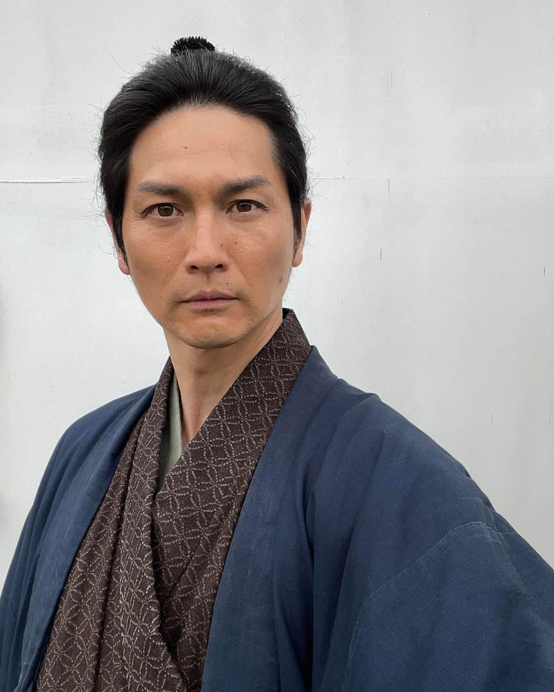 青山草太さんのインスタグラム写真 - (青山草太Instagram)「NHK BS時代劇「大富豪同心3」の 3・4話に大越貞助役で出演します。  NHK BSプレミアム/BS4K 7月7月（金）19:30〜20:13 「大富豪同心3」  大富豪同心1.2と視聴者として楽しく観ていたので、あの世界（作品）に自分も入る（参加する）事が出来るとは。  撮影する前から楽しみで仕方ありませんでした。  どういうストーリーにどういう関わり方をするのかは是非放送をご覧になって確認してみて下さい。  #青山草太#sotaaoyama #nhk#nhkbsプレミアム  #bs4k #時代劇#大富豪同心3」6月30日 13時51分 - sotaaoyama