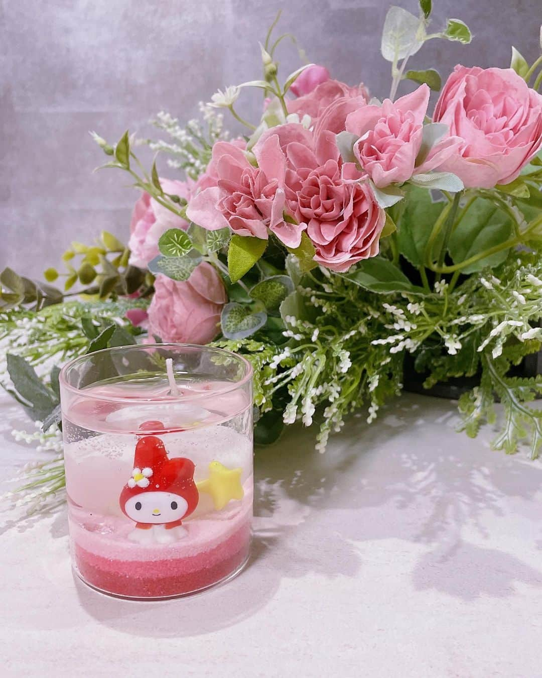 絵仁さんのインスタグラム写真 - (絵仁Instagram)「【✨NEWS✨】 gel candle✖️My melody えにプロデュースグッズ発売決定‼️‼️ ［えにメロキャンドル］ 🎀2023.06.24. Now on sale🎀 ❤︎ ❤︎ 詳細は3枚目の画像みてね🐰 私の通販サイトから購入できます！ （プロフから飛べます✨） 沢山の方に届いたら嬉しいな…😊 ほんとにかわいいので是非お迎えしてみてください🐰💕 ❤︎ ❤︎ ❤︎ #サンリオ #サンリオコラボ #サンリオグッズ #サンリオキャラクターズ #サンリオ好き #サンリオ好きな人と繋がりたい #サンリオキャラクター #sanrio #マイメロ #マイメロディ #マイメロディー #マイメロちゃん #マイメログッズ #サンリオえに #산리오」6月30日 14時01分 - eni_tc