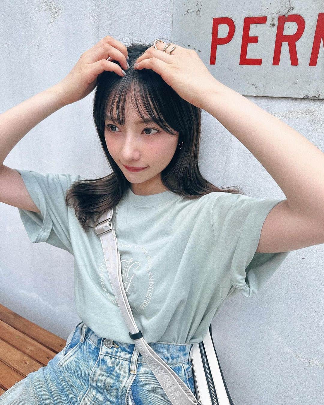 村瀬紗英さんのインスタグラム写真 - (村瀬紗英Instagram)「#dailylook スニーカーでいる事ふえたなあ😎❤️‍🔥」6月30日 14時31分 - saepiiii.m