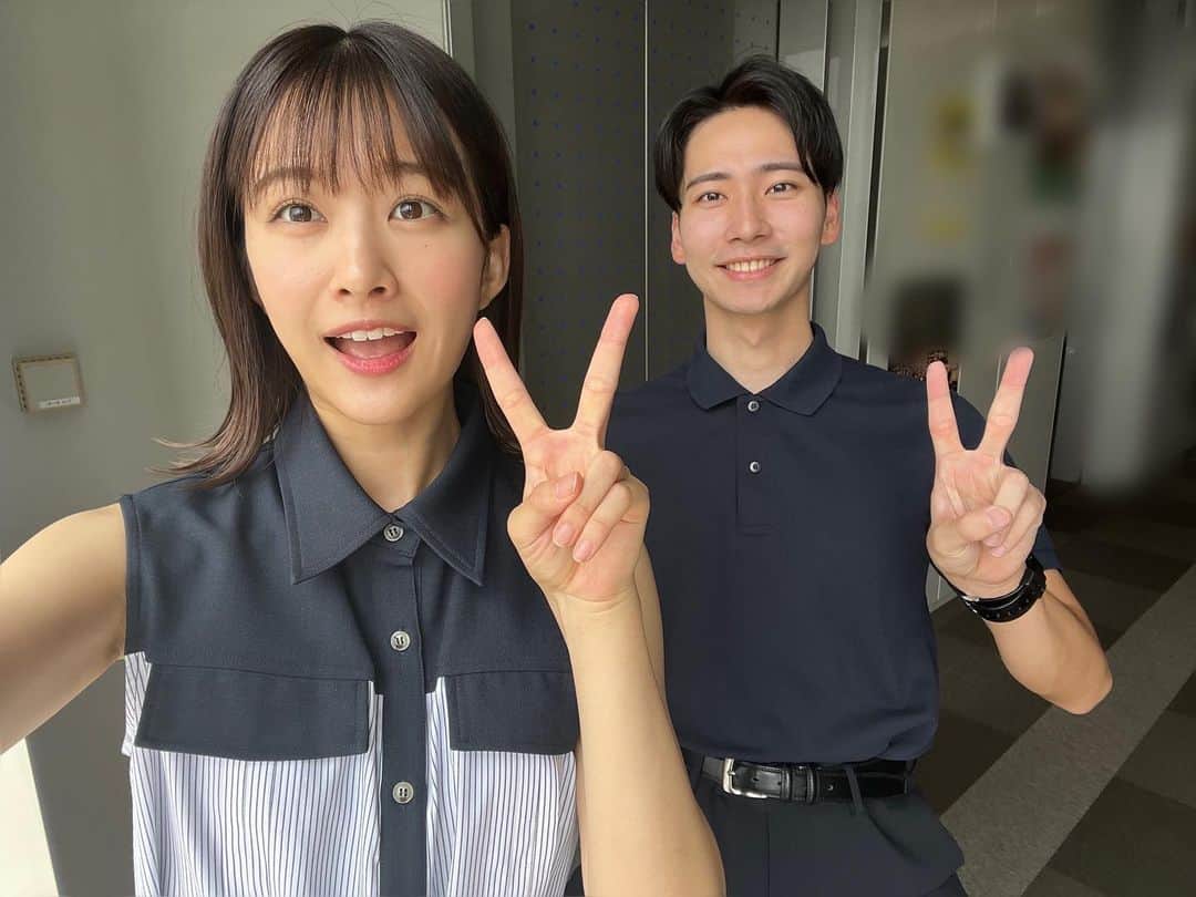 フジテレビアナウンサーさんのインスタグラム写真 - (フジテレビアナウンサーInstagram)「新人の原田葵です！  今週も1週間お疲れさまです✨ 月曜日の朝は、『Live News イット！』の取材に行く前の東中と、 行った取材先などについて、仕事の話をする時間となっています。朝業務も分担しながらやっていて、心強い同期です！ 引き続き、目の前のことを一生懸命頑張ります💪  #新人アナウンサー #東中健 #原田葵」6月30日 14時49分 - fujitv_announcer
