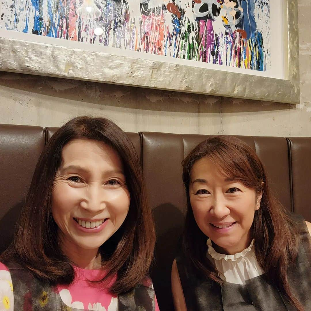 武東由美さんのインスタグラム写真 - (武東由美Instagram)「誇味山！最高！ 全部のお写真はのっていませんが。  いくつになっても肉食女子！笑  @bright_treasures   #武東由美 #モト冬樹 #こみやま #誇味山 #焼肉だいすき #焼肉大好き女子 #焼肉 #肉食女子 #肉食系女子 #シニア女子 #シニア生活」6月30日 15時20分 - pochalime12