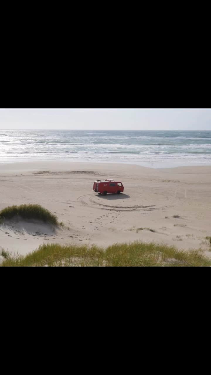 ニコル・ショットのインスタグラム：「One day in Denmark 🇩🇰   #travel #vanlife #roudtrip #scandinavia #camperlife」