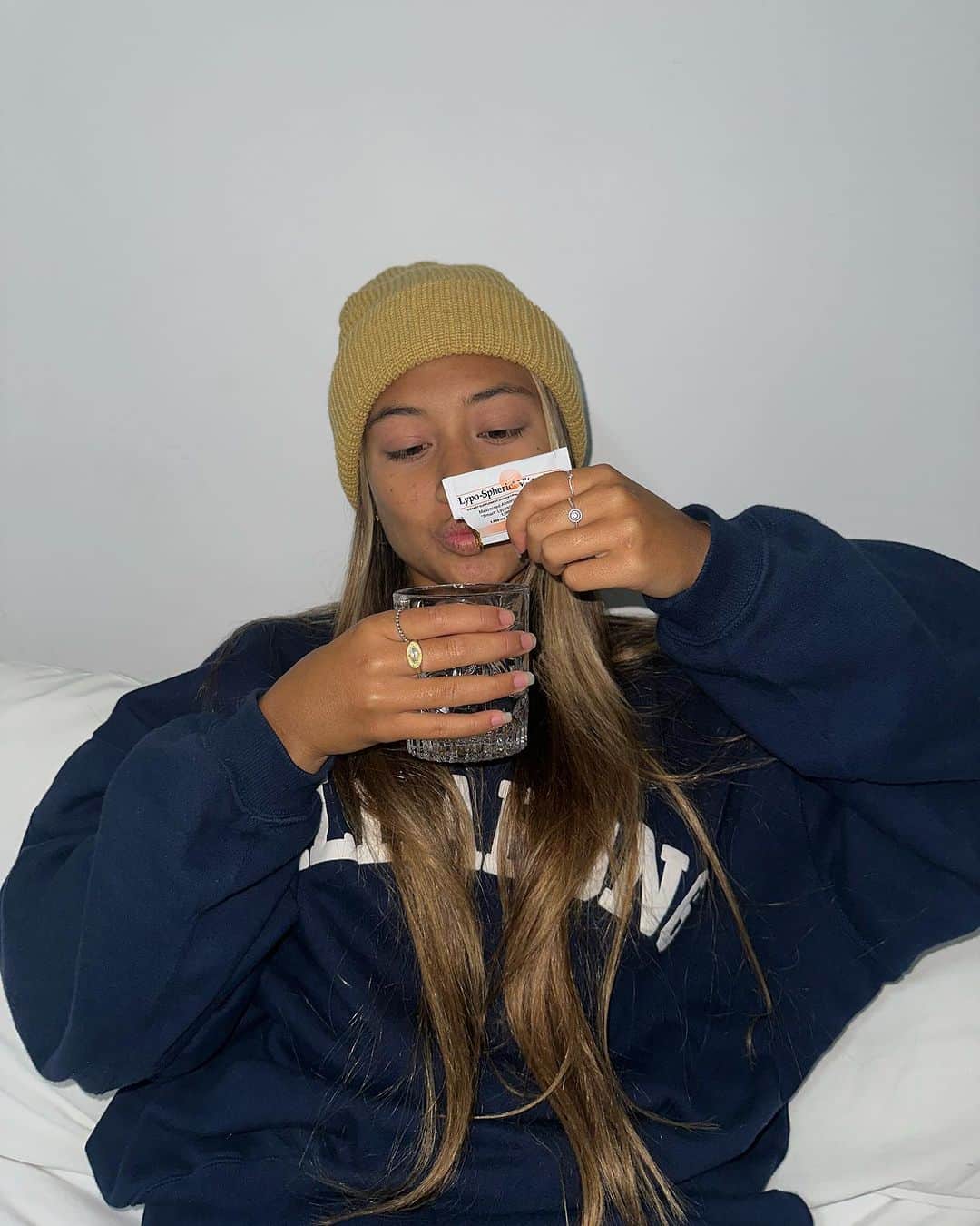 Lilliana Bowreyさんのインスタグラム写真 - (Lilliana BowreyInstagram)「My Body is super run down after the transition from Bali to Winter here in Australia. I came home straight to @livonlabs Lypo-Spheric Vitamin C to boost and support my immune system and muscle recovery. If you’re going on holidays I highly recommend bringing some!! #goforthegoo @livonlabs ❤️‍🔥」6月30日 16時38分 - lillianabowrey