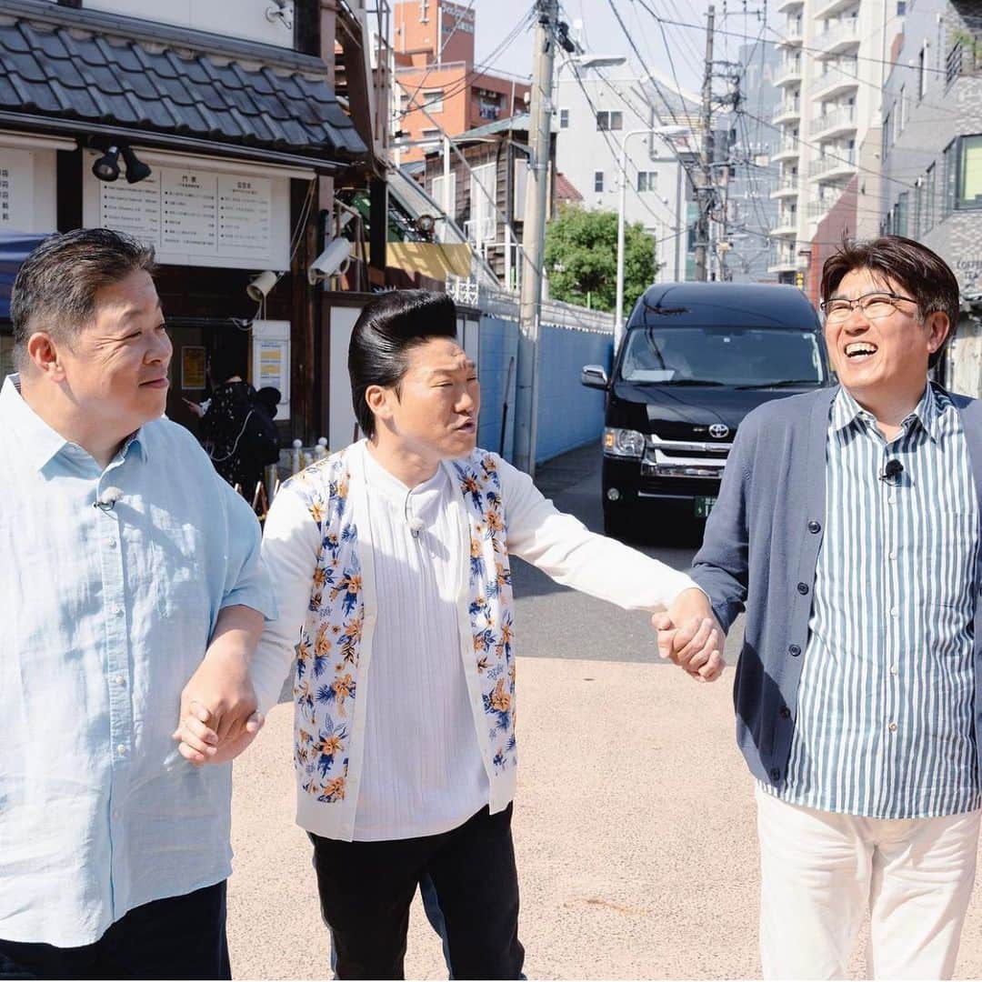 のインスタグラム：「#ABEMA『石橋貴明お礼参りTHE WORLD 4周ぶち抜きSP』  昨日からABEMAで無料配信中です😆✨  是非ご覧下さい👍  とにかく珍しいシーンが沢山あります🤣」