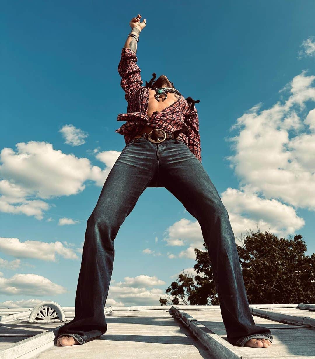 のインスタグラム：「Rising!」