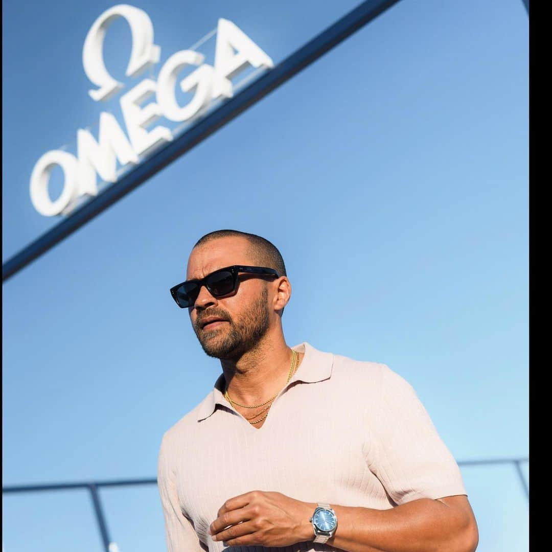 ジェシー・ウィリアムズさんのインスタグラム写真 - (ジェシー・ウィリアムズInstagram)「🙏🏽 A major thank you for @Omega’s healthy welcome into their family and big time congrats on the 75th anniversary.  #Seamaster #Omega」7月1日 2時28分 - ijessewilliams