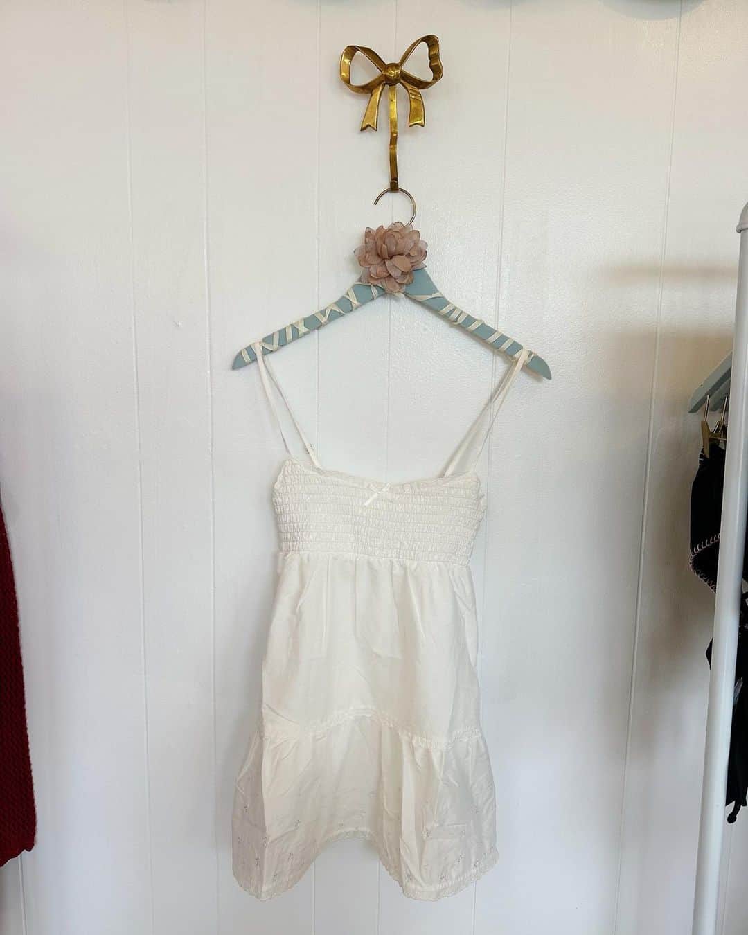 FRANKIES BIKINISさんのインスタグラム写真 - (FRANKIES BIKINISInstagram)「spotted in montauk 🎀 ps! in-store exclusives now 25% off at all store locations. ends 7.4.」7月1日 2時35分 - frankiesbikinis