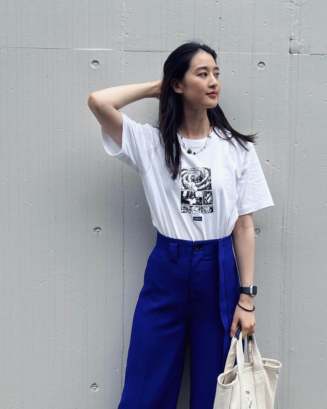 のインスタグラム：「@hangoverz.jp  二日酔製作所から届きました。笑  #kaede626style #ブルーカエデ」