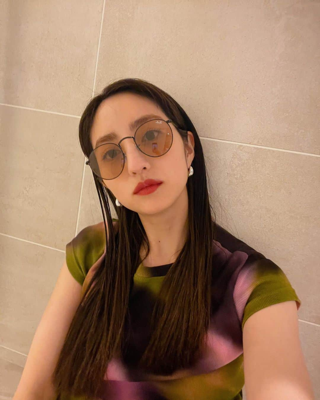 堀田茜さんのインスタグラム写真 - (堀田茜Instagram)「🕶️🥱🌱🍒🍒🍒」6月30日 20時06分 - akanehotta