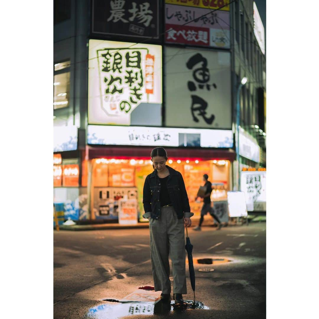 大坪あきほさんのインスタグラム写真 - (大坪あきほInstagram)「今日で6月も終わり☔️ 東京の梅雨明けももうすぐですね🌂✨  #ootd #portrait #photography #ポートレート #写真」6月30日 20時16分 - akiho_otsubo