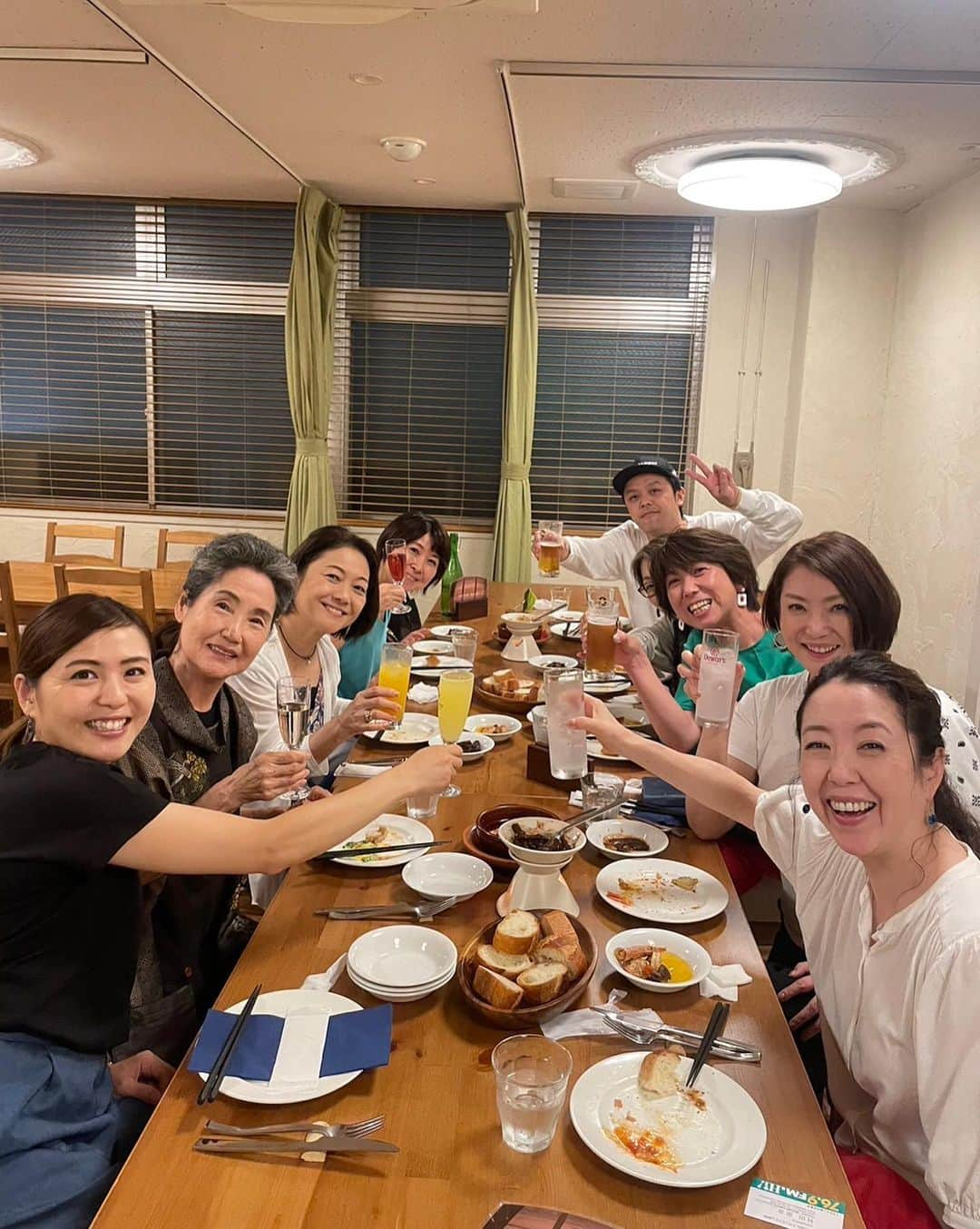 北清杏奈さんのインスタグラム写真 - (北清杏奈Instagram)「久々の舎鐘会。 先輩たちの司会ハプニング集&乗り越え術が面白くて面白くて🤣 美味しいお酒とお料理をたくさん頂きましたが、笑いすぎて痩せた気がします笑 会えるって素晴らしいですね(^^)」6月30日 20時11分 - anna.kitasei