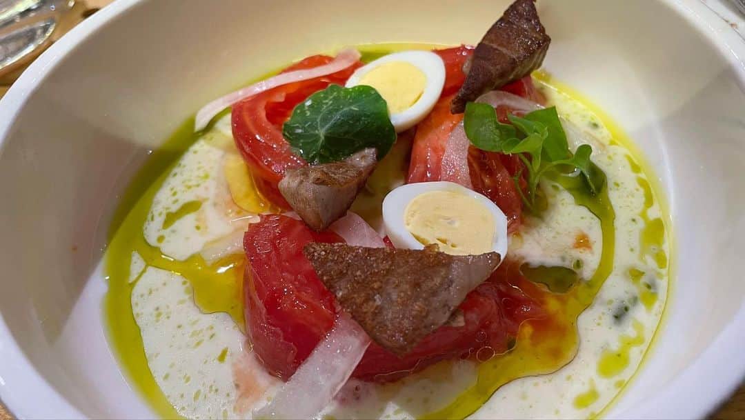 アグネス・チャンさんのインスタグラム写真 - (アグネス・チャンInstagram)「We are at a highly recommended restaurant in Pamplona last night. It was really very good. Every dish was well thought out and delicious!」6月30日 20時35分 - agneschan1