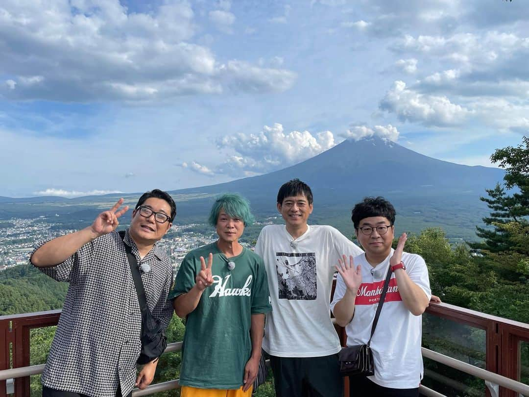 黒瀬純のインスタグラム：「ただの旅行のように見えますが 一応ロケです #染まりんしゃったね」