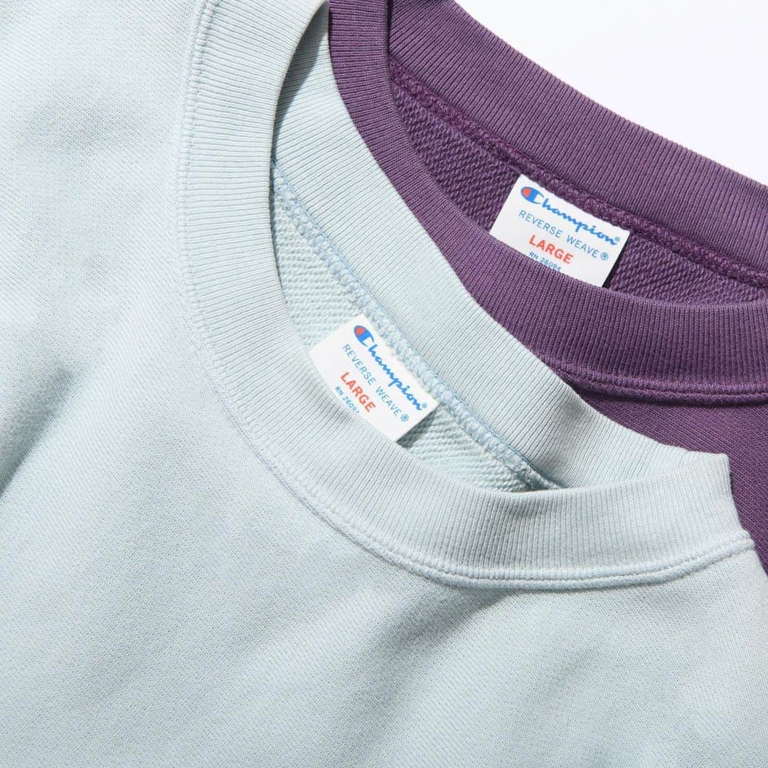 Champion Japanさんのインスタグラム写真 - (Champion JapanInstagram)「【REVERSE WEAVE®︎】  Item:Reverse Weave® Short Sleeve T-shirt Number:C3-X009 Color:Dull Purple, Light Graysh Blue Size:S, M, L, XL Price:¥8,690  Item:Reverse Weave® Sweat Shorts Number:C3-X509 Color:Off Black, Dull Purple Size:S, M, L, XL Price:¥8,690  Item:Reverse Weave® Short Sleeve T-shirt Number:C3-X333 Color:White Size:S, M, L, XL Price:¥7,590  Item:Z80 Desert Ash Low Number:S22016 Color:Sand Size:26cm, 26.5cm, 27cm, 27.5cm, 28cm, 28.5cm Price:¥15,000  #Champion #reverseweave #shortsleeve #tshirt #sweat #shorts #shoes #リバースウィーブ #ショートスリーブ #Tシャツ  #ショーツ #シューズ #カジュアルコーデ #チャンピオン #23SS」6月30日 21時07分 - champion_japan