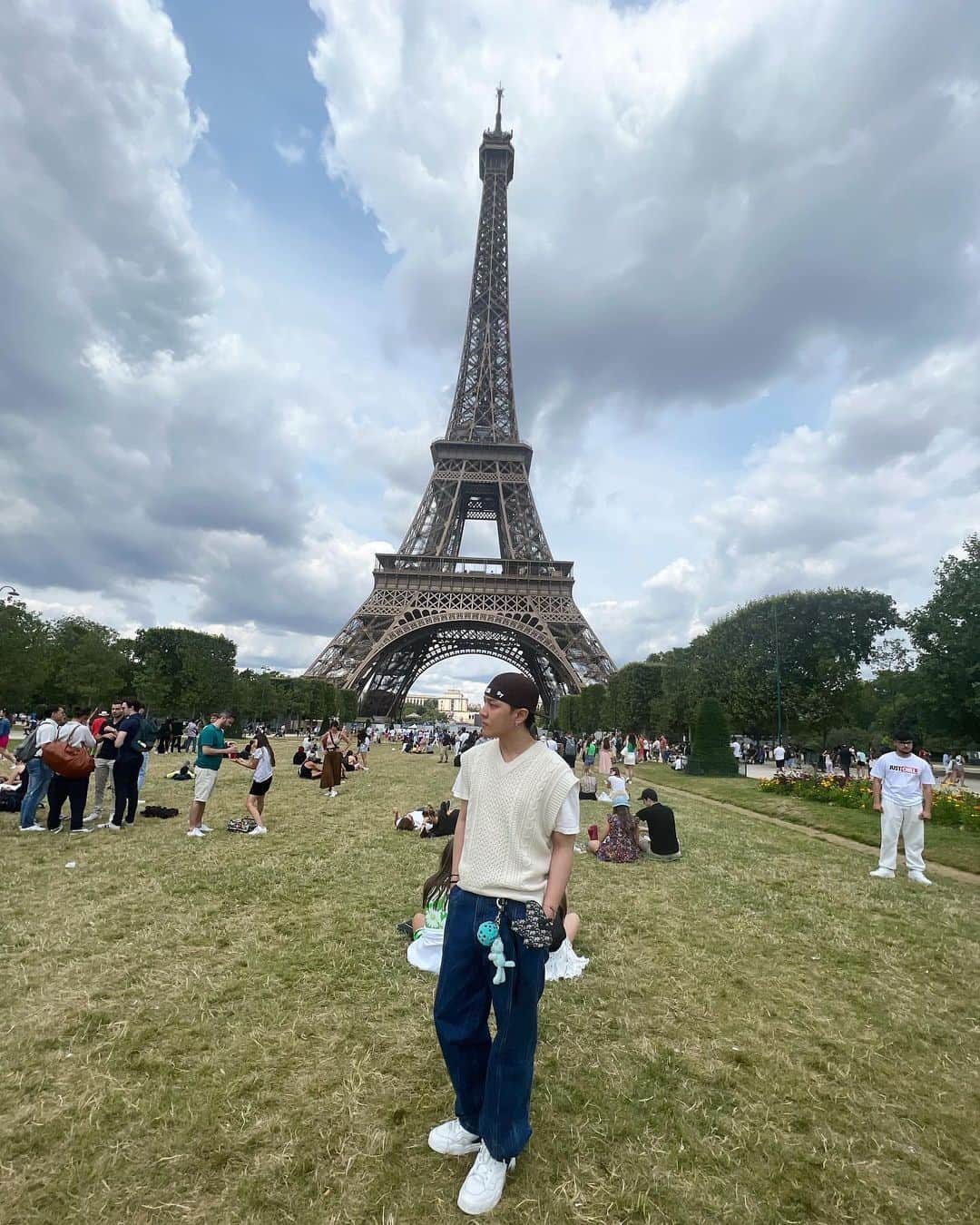 DK（キム・ドンヒョク）さんのインスタグラム写真 - (DK（キム・ドンヒョク）Instagram)「Bonjour 🇫🇷」6月30日 21時17分 - _dong_ii