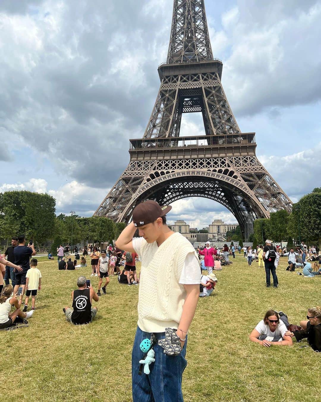 DK（キム・ドンヒョク）さんのインスタグラム写真 - (DK（キム・ドンヒョク）Instagram)「Bonjour 🇫🇷」6月30日 21時17分 - _dong_ii