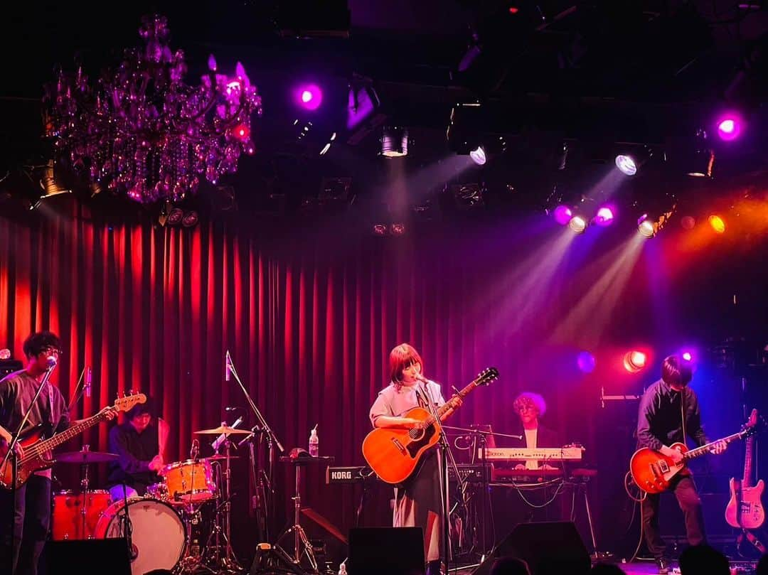 Karin.（カリン）さんのインスタグラム写真 - (Karin.（カリン）Instagram)「先程ワンマンライブ「#私達の幸せは」 大阪　梅田Shangri-La ありがとうございました！  この時間はあっという間で 贖罪(自傷行為)みたいな時間でした… ※いい意味で！  やらなきゃいけないこと 成長しないといけないこと たくさんあります。  明日は東京　代官山UNIT です  よろしくお願いします。」6月30日 21時32分 - _karin_official