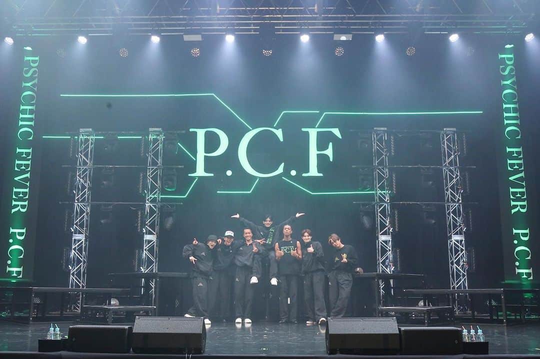 のインスタグラム：「. PSYCHIC FEVER LIVE TOUR 2023 "P.C.F" FINAL  THANK YOU ForEVER…💚  #PCFLIVETOUR #PSYCHICFEVER #ไซคิกฟีเวอร์ #PCF」