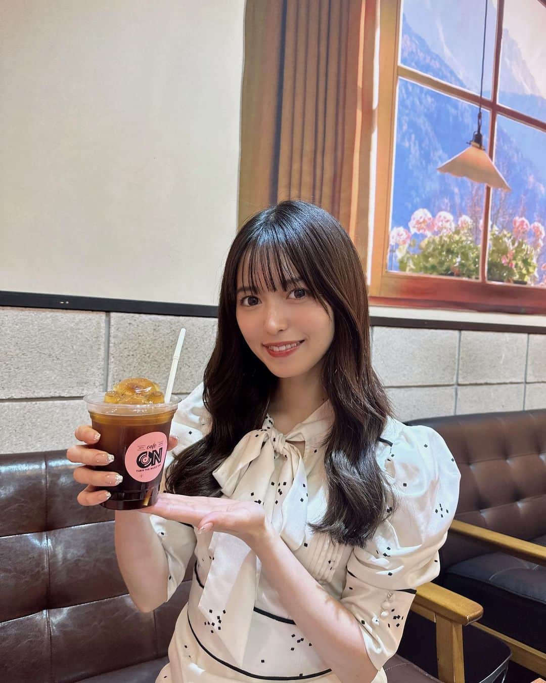 新井椎夏のグルメインスタ