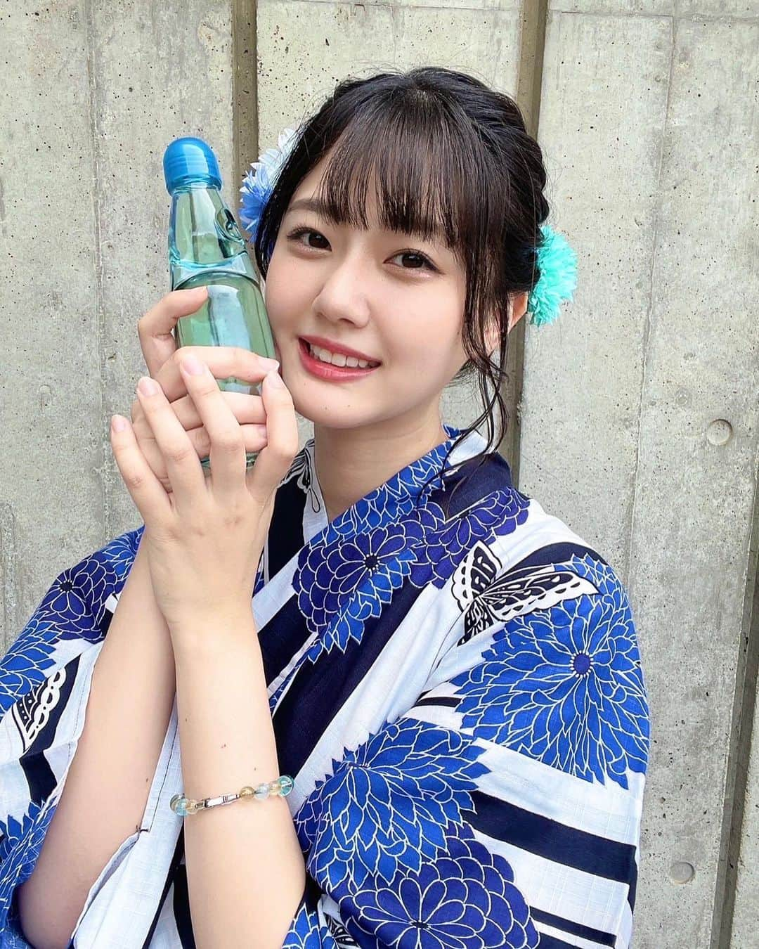 瀧野由美子のインスタグラム：「. 今年も浴衣の季節がやってきました〜！👘🦋  #stu48 #瀧野由美子 #浴衣 #浴衣ヘアアレンジ  #浴衣女子 #浴衣ヘア  #yukata」