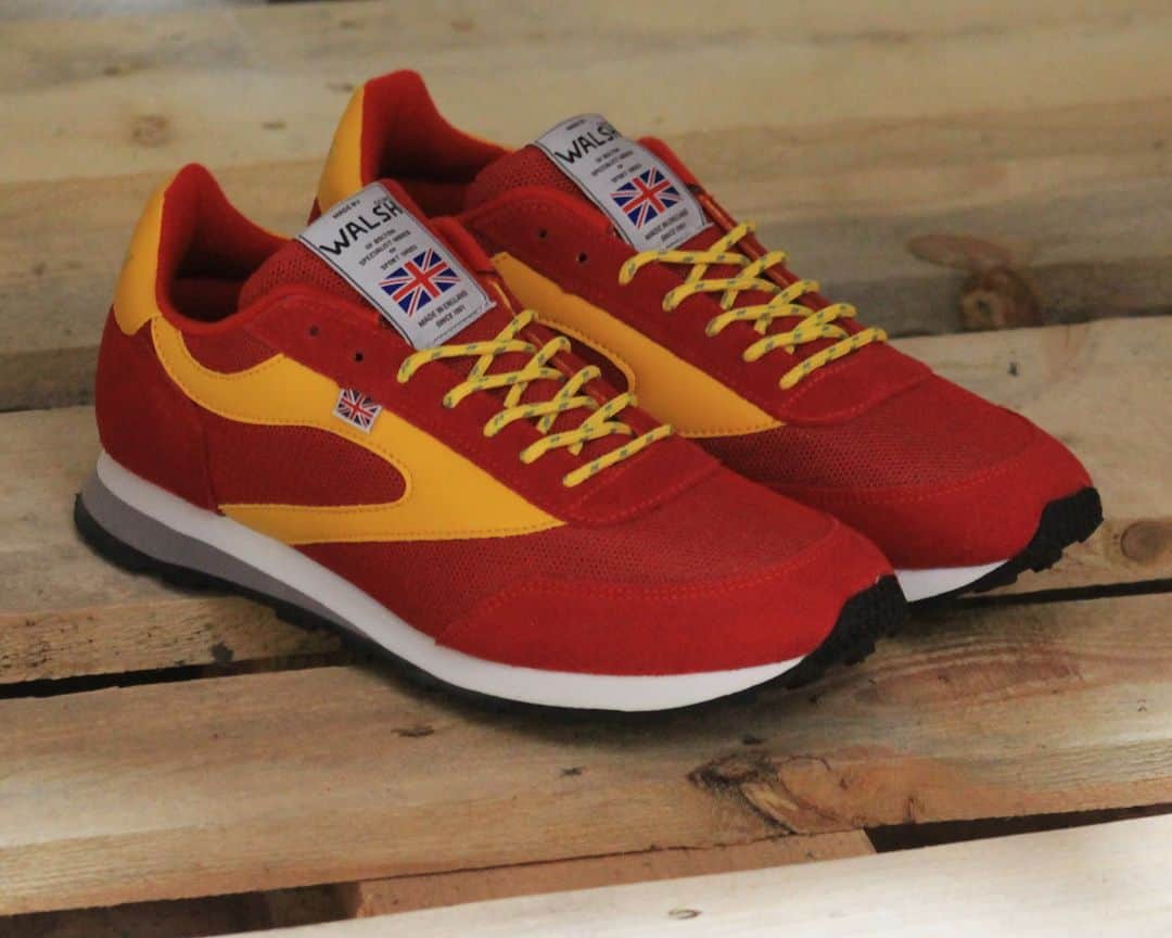 ウォルシュのインスタグラム：「Walsh Website Exclusives at even more exclusive prices in the Summer Sale 👀  normanwalshuk.com  #normanwalsh #britishmade #trainers #sneakers #madeinengland #ukmfg」