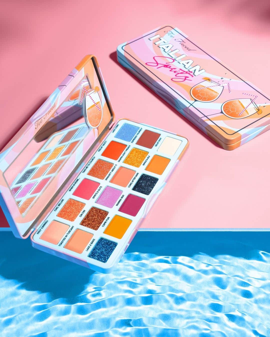 Too Facedさんのインスタグラム写真 - (Too FacedInstagram)「✈️ Transport yourself to Italy with 18 multi-finish sparkling shades inspired by our favorite summer cocktail in our NEW ITALIAN SPRITZ EYESHADOW PALETTE! 🍊✨😉 #toofaced #tfcrueltyfree」7月1日 3時39分 - toofaced