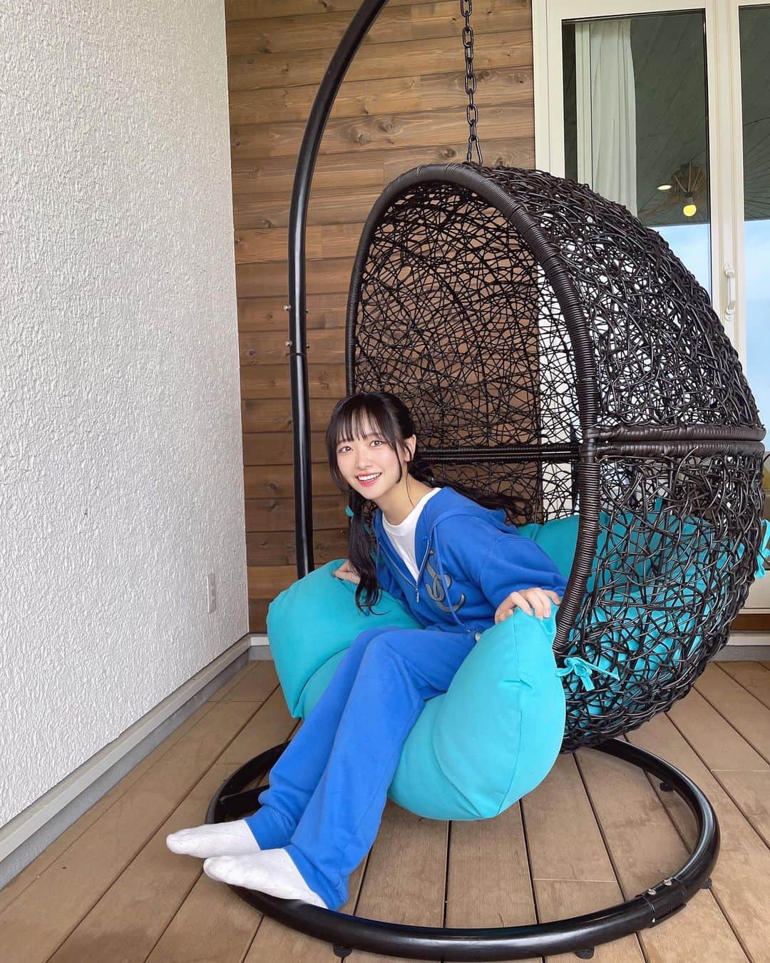 石田千穂のインスタグラム：「せとチャレジャージ、青も着れて嬉しい！」