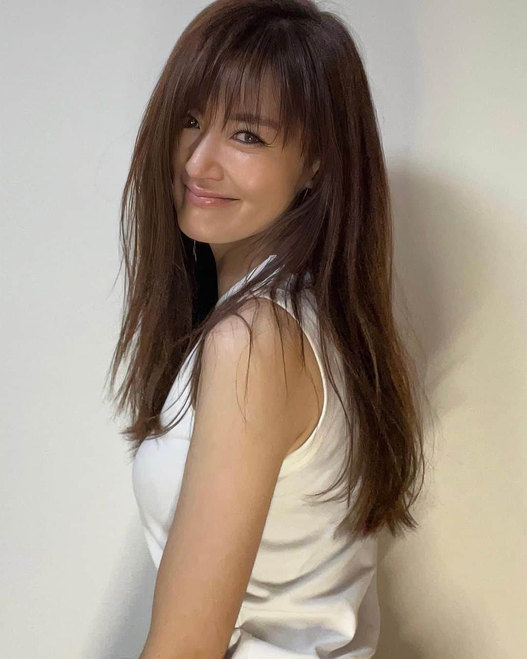 原志保さんのインスタグラム写真 - (原志保Instagram)「New style❤️  10cmはカットしたかな💇‍♀️  @senga.info  #casita #カシータ #矢場町 #ヘアカット #ヘアサロン #ヘアケア #お気に入り #特に何かあったわけではありません🤣 #飽きたのと #暑い」6月30日 22時26分 - shihohara