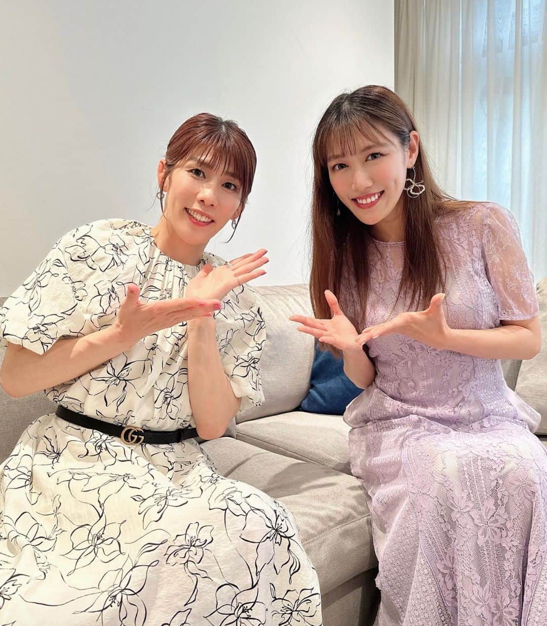 のインスタグラム：「ももいろクローバーZ 結成15周年企画で れにちゃん💜と対談しました🥰  プライベートでは仲良くさせてもらっているけど…😊  2人だけの仕事はこの対談が初めてでした😆  れにちゃんのお悩み相談に うまく答えられているかな？？？  ぜひ記事を読んでいただけたら嬉しいです😘  れにちゃん、またすぐに会おうね～💜  https://natalie.mu/music/pp/momoclo29  #高城れに ちゃん #ももクロ #対談」