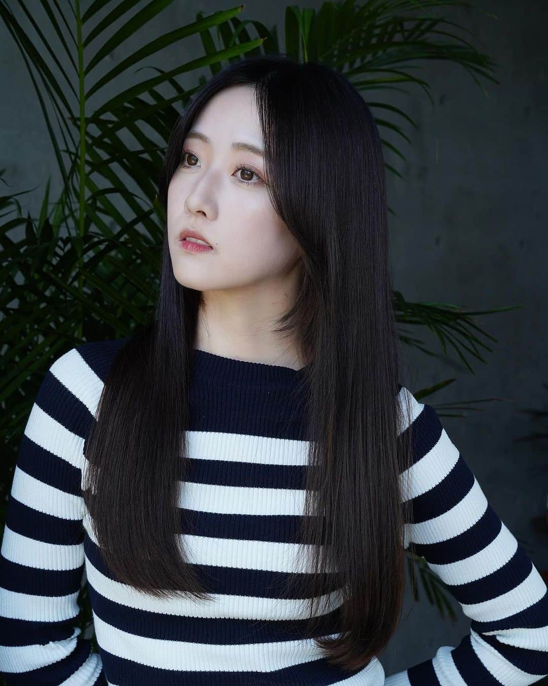 長谷川裕二さんのインスタグラム写真 - (長谷川裕二Instagram)「@shiseidopro_jpn  の #サブリミック とてもサラサラになります🙌 . ・システムトリートメント ・酸熱トリートメント ↑アイロン通すやつです🙆‍♂️ . どちらもとても優秀で 髪はまとまるのにまっすぐに なりすぎないから、 髪を結ぶ女性も◎ . 6/30まではサロンにて キャンペーンも行っているのでぜひっ @ain.anly.___official  @mirareee___  @rayreee_official  @amatokyo_hair  @tenhouo  @muraiyoji0307  @takeru.551  @takahiro_0217  @keijikuroyama_ain.anly  #サブリミック東京  . @intense_tenman  @shiseidopro_unno」6月30日 23時37分 - yuuuuuji_h_ain.anly