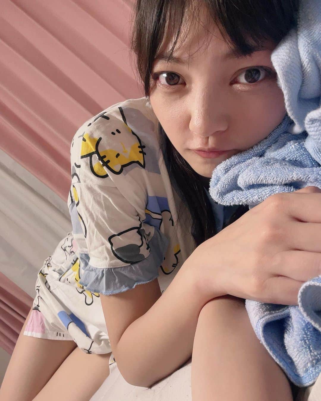 松山あおいのインスタグラム：「じぃ〜」