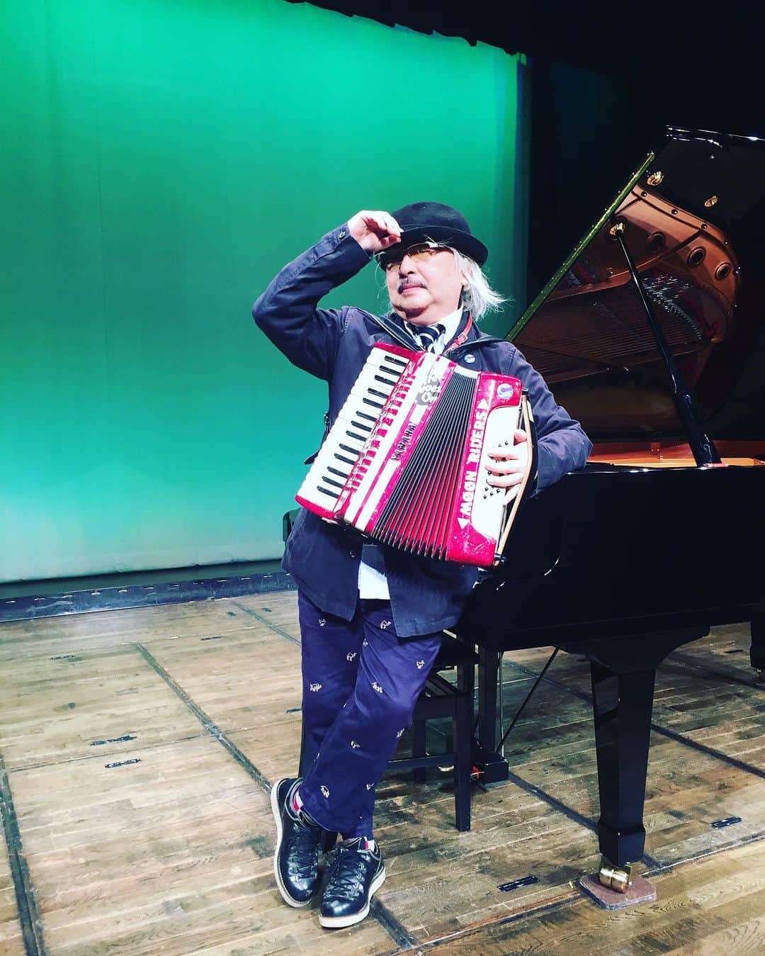 角田陽一郎さんのインスタグラム写真 (角田陽一郎Instagram)「ムーンライダーズ岡田徹さんの写真。今iPhoneのリコメンドで突然