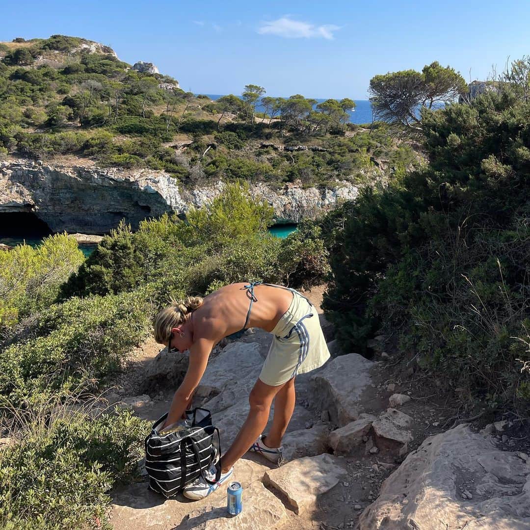 ニッキ・バン ダイクのインスタグラム：「Insane scenes in 🇪🇸」