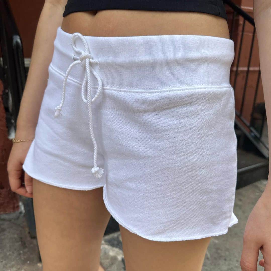 ブランディメルビルのインスタグラム：「#brandyusa」