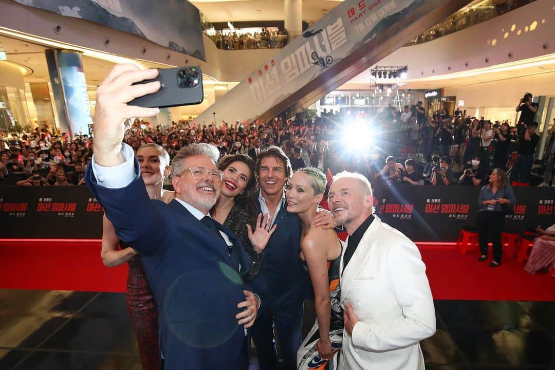 トム・クルーズさんのインスタグラム写真 - (トム・クルーズInstagram)「I loved being back in Seoul and meeting everyone at the premiere. Thank you for welcoming us & embracing Mission: Impossible.」7月1日 1時23分 - tomcruise