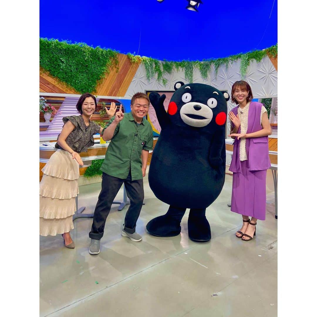 のインスタグラム：「このあと 正午から #MBCテレビ #週刊1チャンネル お昼1時半から #MBCラジオ #青たく  青たくのテーマは「日」です！  今日は#野口たくお 先輩はもちろん #迫田さおり さんと#くまモン とも一緒にお送りします🐻  みなさま、どうぞよろしくお願いします🙏」