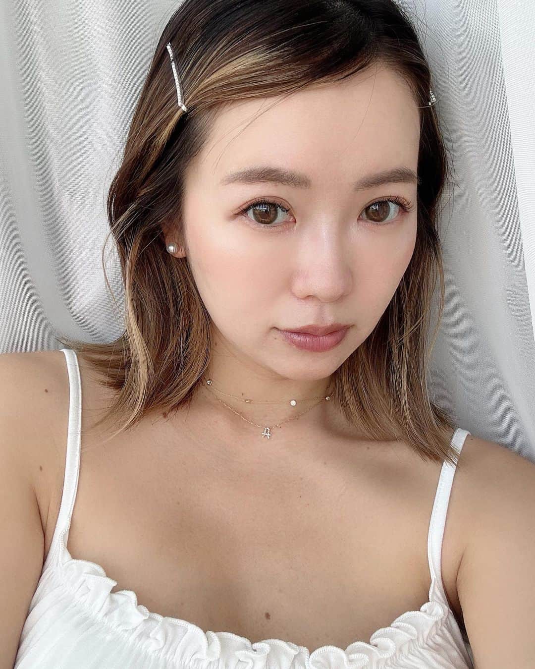 鈴木あやのインスタグラム：「最近はそんなに外出も出来ないし👶毎日すっぴんですがたまにの外行きバージョン🫶🏻🧡」