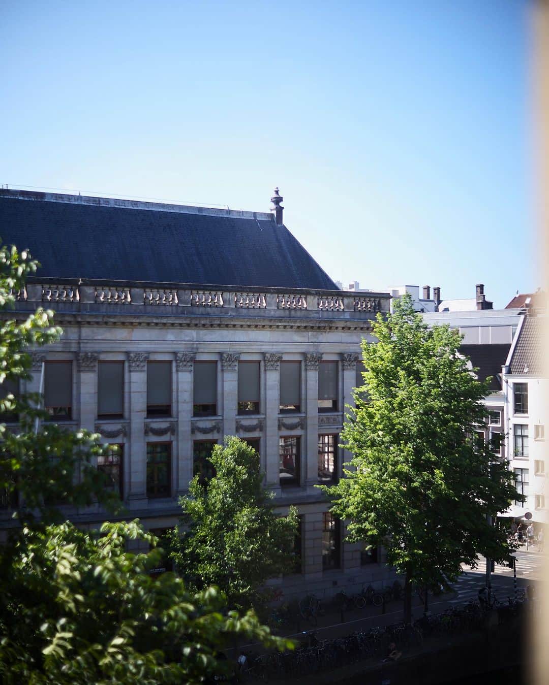 吉田拓巳さんのインスタグラム写真 - (吉田拓巳Instagram)「パリからアムステルダムへ ここでやっと美味しい日本食にありつける。笑  勝手にこの周辺国で一番バランスがいい場所だと思ってる。  #Netherland  #Amsterdam」7月1日 12時31分 - tkmivj